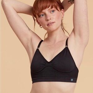 NWT Miel Nana Bra Black racer back bra with adjustable straps